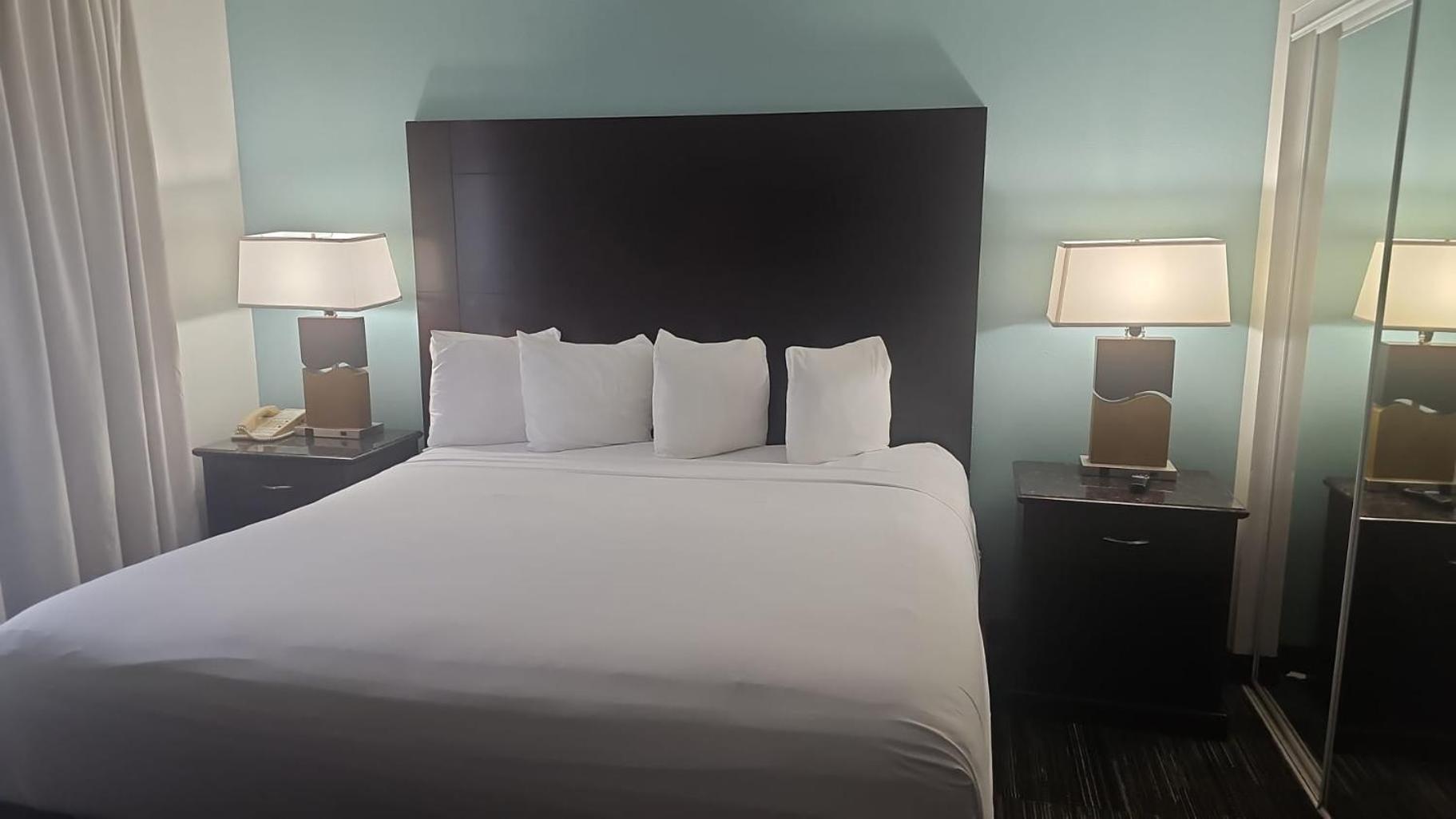 Montreal Suites Ορλάντο Εξωτερικό φωτογραφία