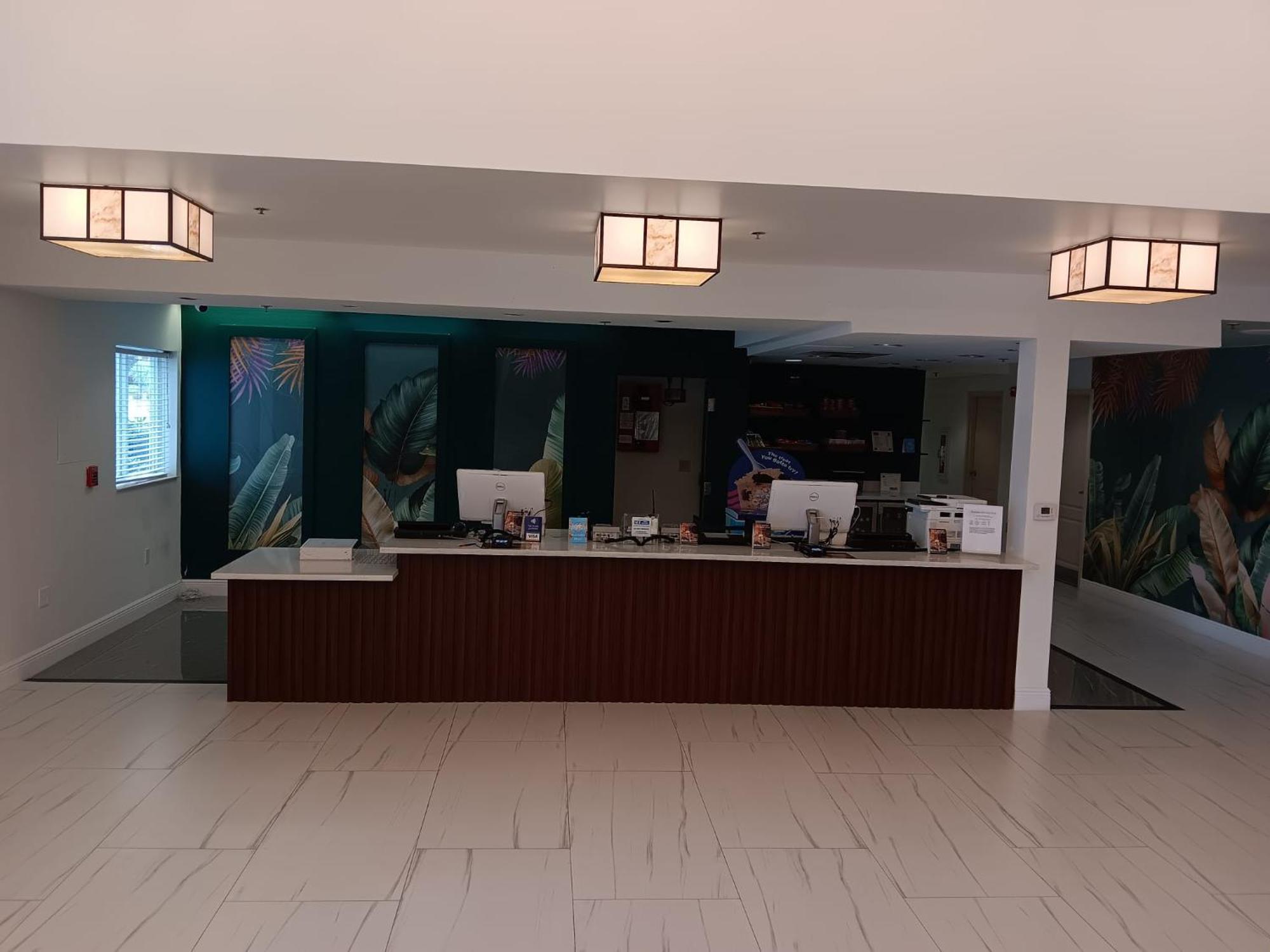 Montreal Suites Ορλάντο Εξωτερικό φωτογραφία